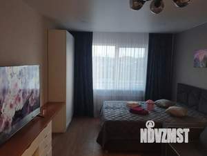 1-к квартира, посуточно, 42м2, 1/9 этаж