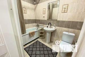 1-к квартира, посуточно, 38м2, 1/10 этаж