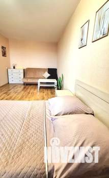 1-к квартира, посуточно, 36м2, 8/10 этаж