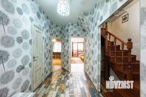 4-к квартира, на длительный срок, 134м2, 3/3 этаж