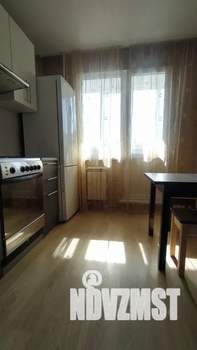 1-к квартира, посуточно, 35м2, 5/9 этаж