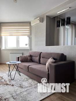 1-к квартира, посуточно, 40м2, 20/24 этаж