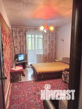 1-к квартира, посуточно, 35м2, 6/9 этаж