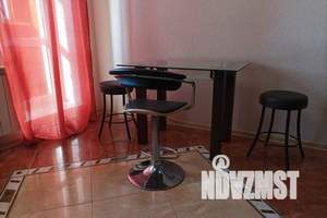 1-к квартира, посуточно, 40м2, 6/9 этаж