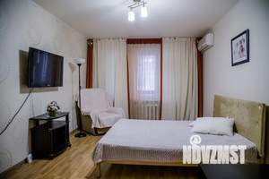 1-к квартира, посуточно, 45м2, 1/10 этаж