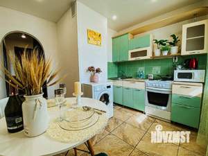 1-к квартира, посуточно, 35м2, 1/1 этаж