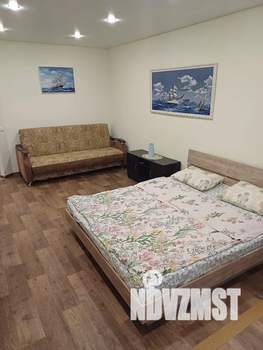 1-к квартира, посуточно, 52м2, 4/9 этаж