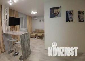 1-к квартира, посуточно, 47м2, 1/1 этаж