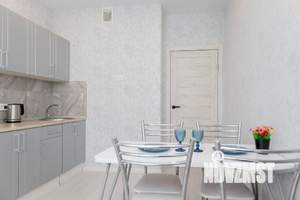 1-к квартира, посуточно, 38м2, 1/1 этаж