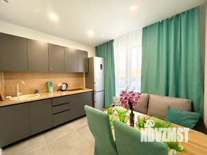 1-к квартира, посуточно, 38м2, 1/8 этаж