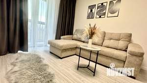 1-к квартира, посуточно, 40м2, 6/9 этаж