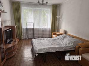 1-к квартира, посуточно, 40м2, 2/9 этаж