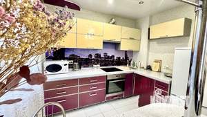 3-к квартира, посуточно, 71м2, 3/11 этаж