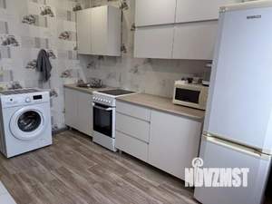 1-к квартира, посуточно, 37м2, 1/1 этаж