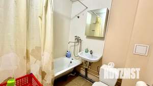 1-к квартира, посуточно, 38м2, 9/9 этаж