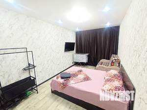 1-к квартира, посуточно, 38м2, 1/3 этаж