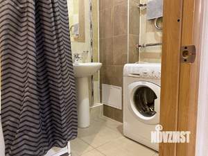1-к квартира, посуточно, 46м2, 7/10 этаж