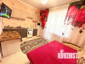 Студия квартира, посуточно, 27м2, 3/3 этаж