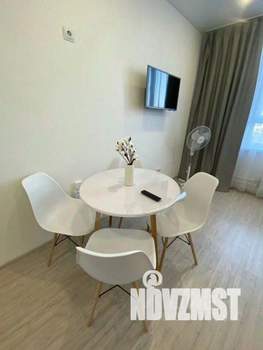 2-к квартира, посуточно, 40м2, 1/1 этаж