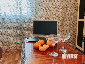 1-к квартира, посуточно, 40м2, 9/10 этаж