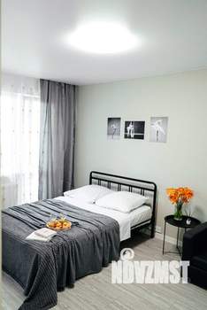 1-к квартира, посуточно, 35м2, 8/10 этаж