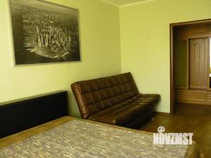 2-к квартира, посуточно, 65м2, 1/1 этаж