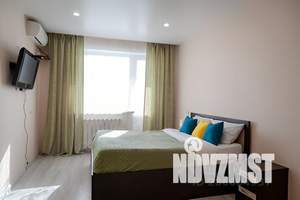 1-к квартира, посуточно, 36м2, 3/9 этаж