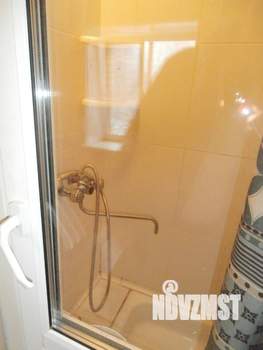 Студия квартира, на длительный срок, 12м2, 3/5 этаж