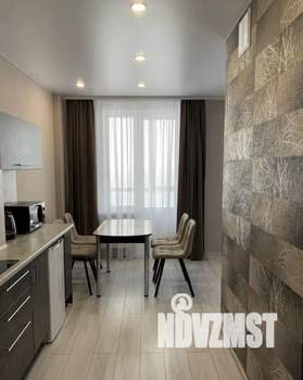 1-к квартира, посуточно, 38м2, 16/24 этаж