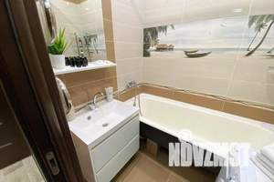 3-к квартира, посуточно, 58м2, 1/9 этаж