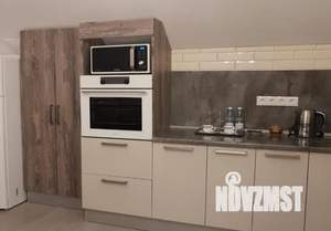 2-к квартира, посуточно, 40м2, 1/1 этаж