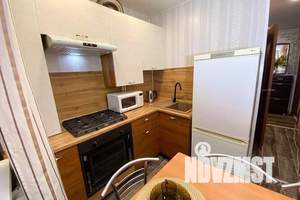 3-к квартира, посуточно, 60м2, 3/5 этаж