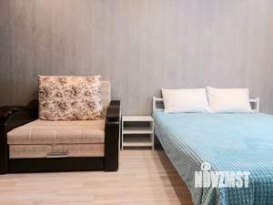 1-к квартира, посуточно, 38м2, 3/9 этаж