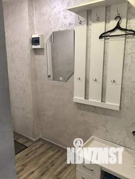 Студия квартира, посуточно, 36м2, 1/5 этаж