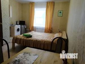 Студия квартира, посуточно, 30м2, 1/3 этаж