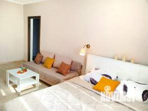 1-к квартира, посуточно, 37м2, 7/9 этаж