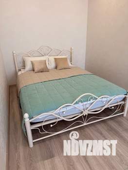 Студия квартира, посуточно, 38м2, 15/25 этаж