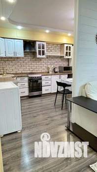 2-к квартира, посуточно, 70м2, 1/1 этаж