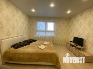 1-к квартира, посуточно, 40м2, 1/9 этаж