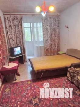 1-к квартира, посуточно, 35м2, 6/9 этаж