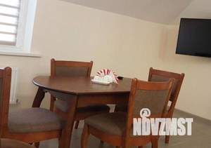 2-к квартира, посуточно, 40м2, 1/1 этаж