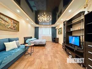 1-к квартира, посуточно, 54м2, 1/1 этаж