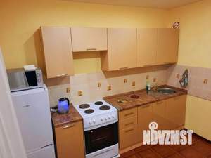 1-к квартира, посуточно, 41м2, 8/24 этаж