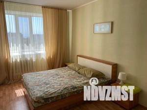 2-к квартира, посуточно, 65м2, 1/1 этаж