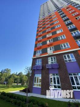 Студия квартира, посуточно, 33м2, 14/24 этаж