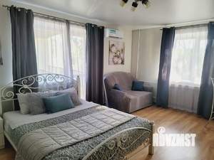 Студия квартира, посуточно, 36м2, 4/5 этаж