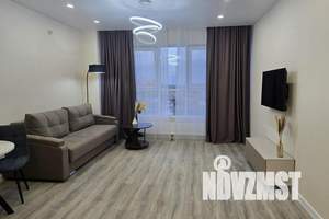 1-к квартира, посуточно, 35м2, 19/24 этаж