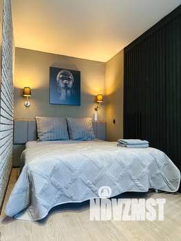 Студия квартира, посуточно, 34м2, 1/10 этаж