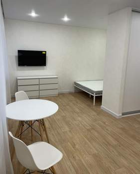 Студия квартира, на длительный срок, 32м2, 1/8 этаж