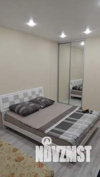 1-к квартира, посуточно, 35м2, 8/9 этаж